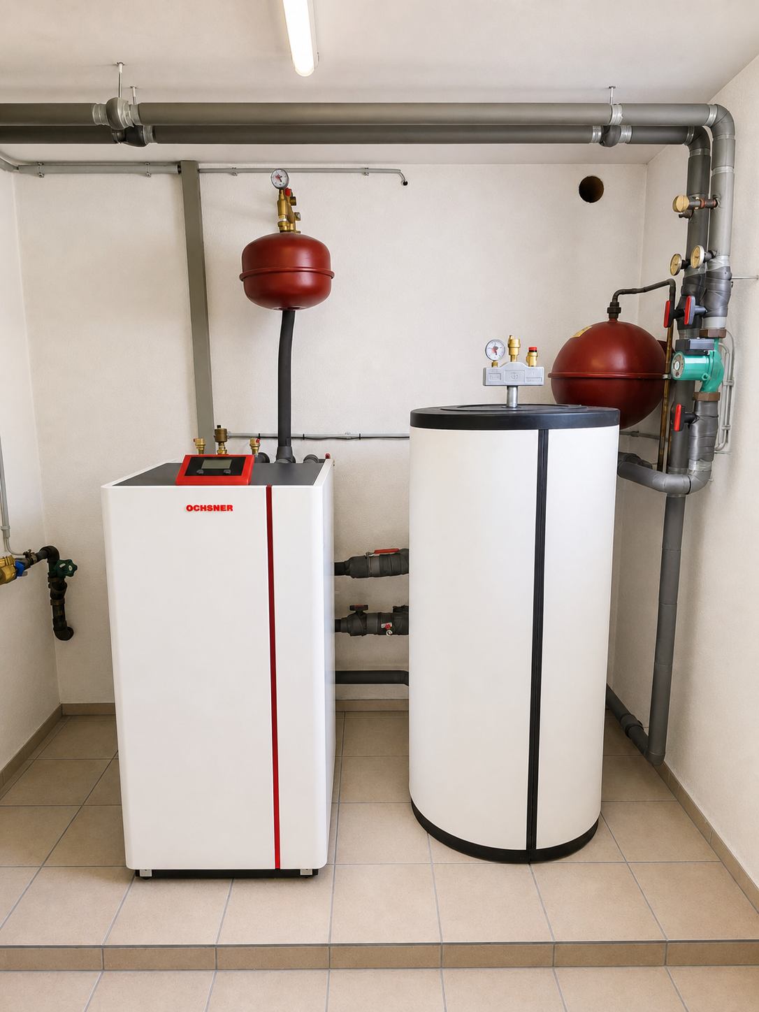 Wärmepumpen-Installation – Detailansicht aus einem Heger Haustechnik Projekt